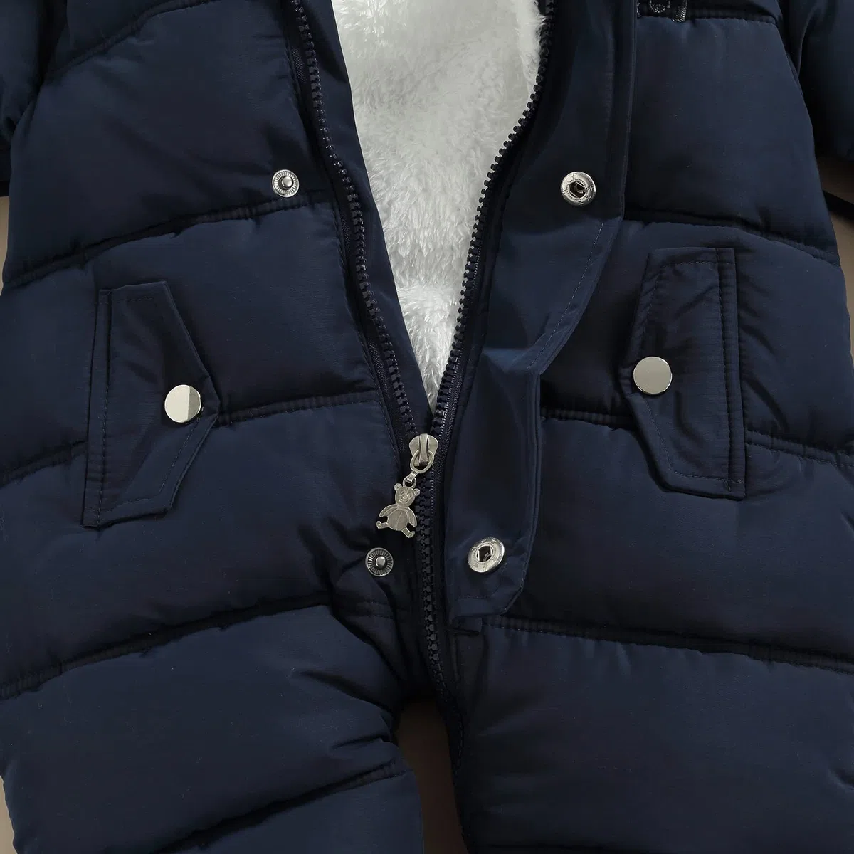 Tute da Bambino con Cerniera in Piumino con Guanti, Tuta da Pagliaccetto Invernale con Cappuccio e Peluche a Tinta Unita con Tasche