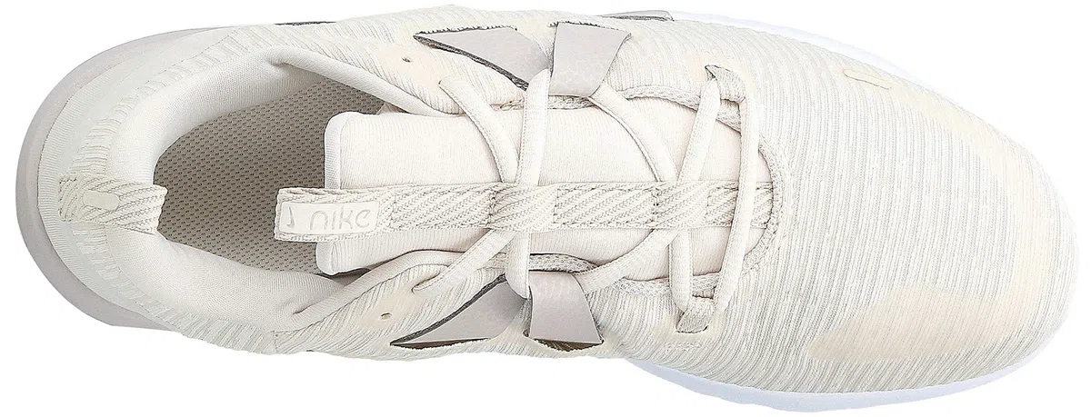 Nike Wmns Renew Arena Scarpe da Atletica Leggera Donna