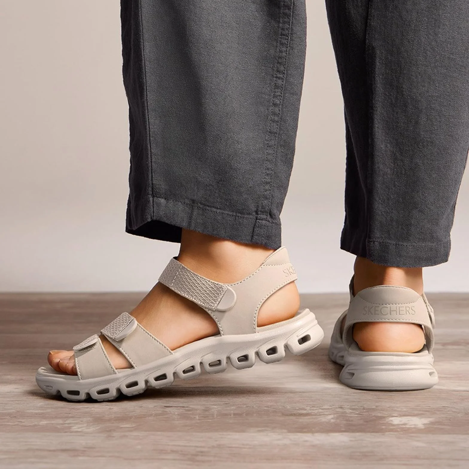 Skechers Glide-step Sandal Count On Me Sandali bassiDonna
