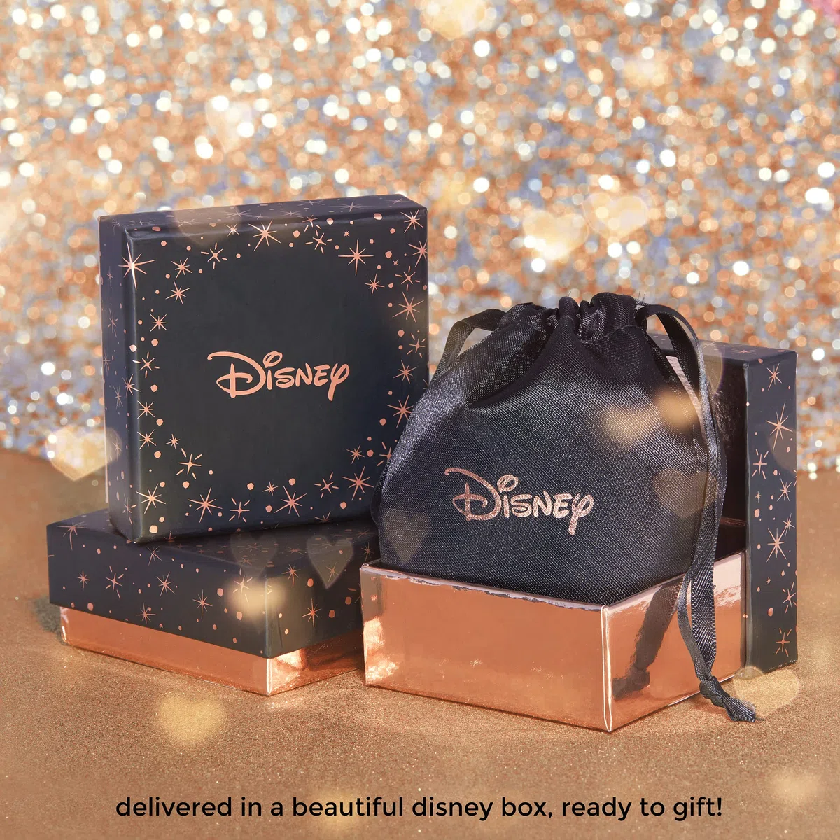 Disney Orecchini da donna Minnie Mouse, in argento Sterling con zirconi cubici e fiocco smaltato rosso