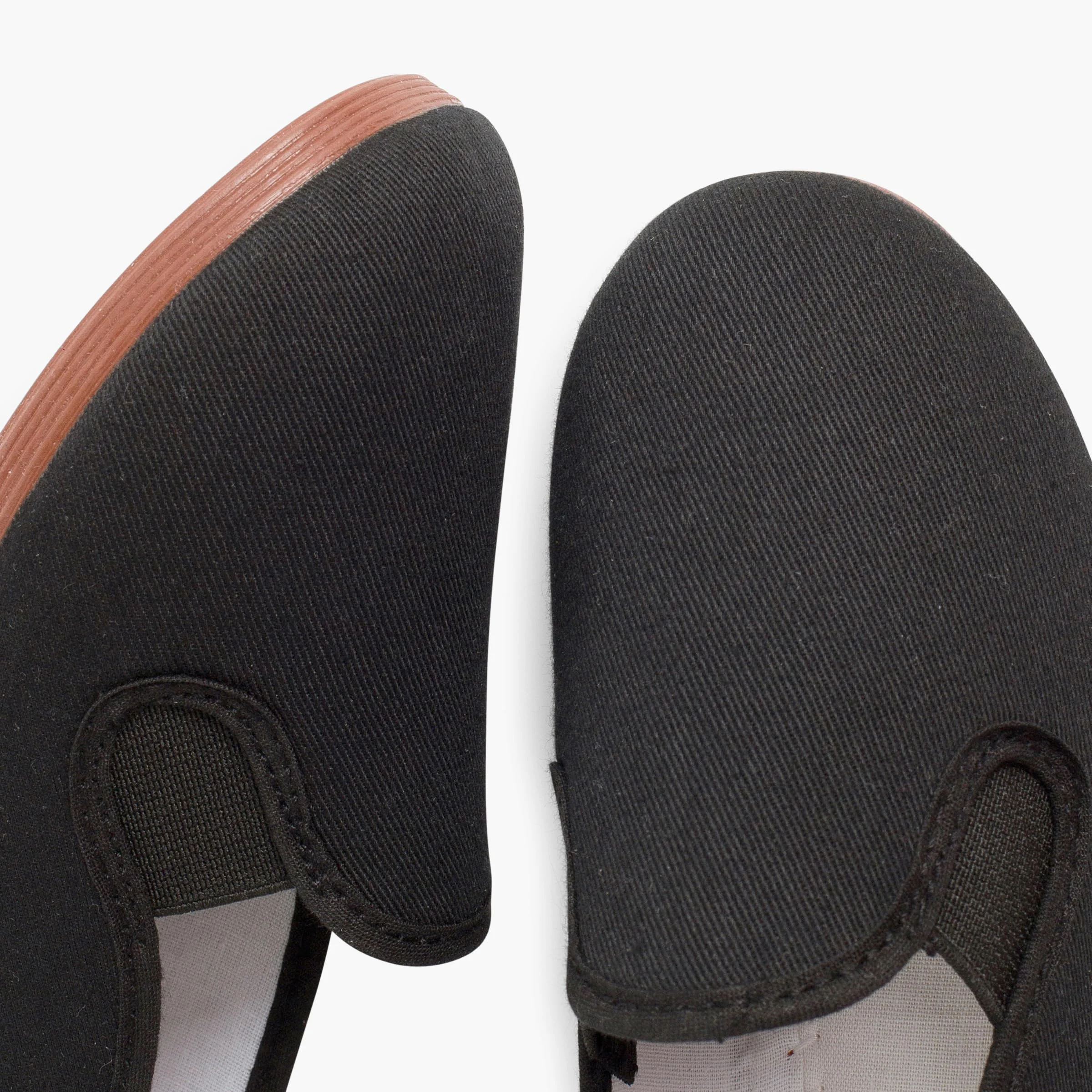 Pisamonas Scarpe Kung-Fu Camping