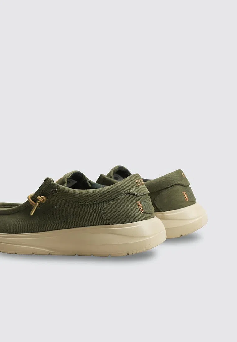 HEYDUDE Slip On Wally Comf Worn Twill 2LS - Sand 40