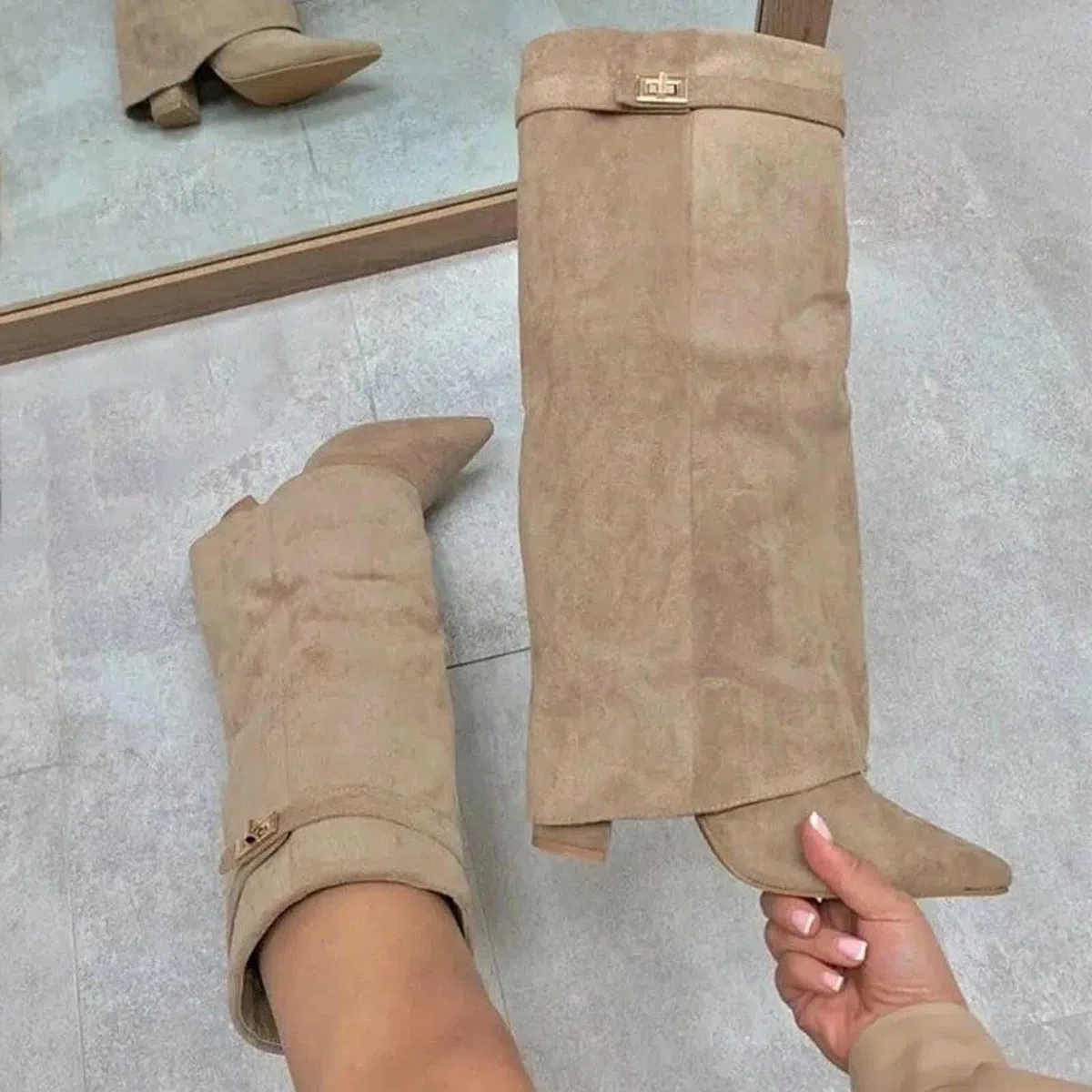 Stivali sopra il ginocchio da donna, stivaletti neri con punta a punta, tacco con plateau, stivali alti al ginocchio, invernali, caldi, alla moda, comodi, eleganti, medievali