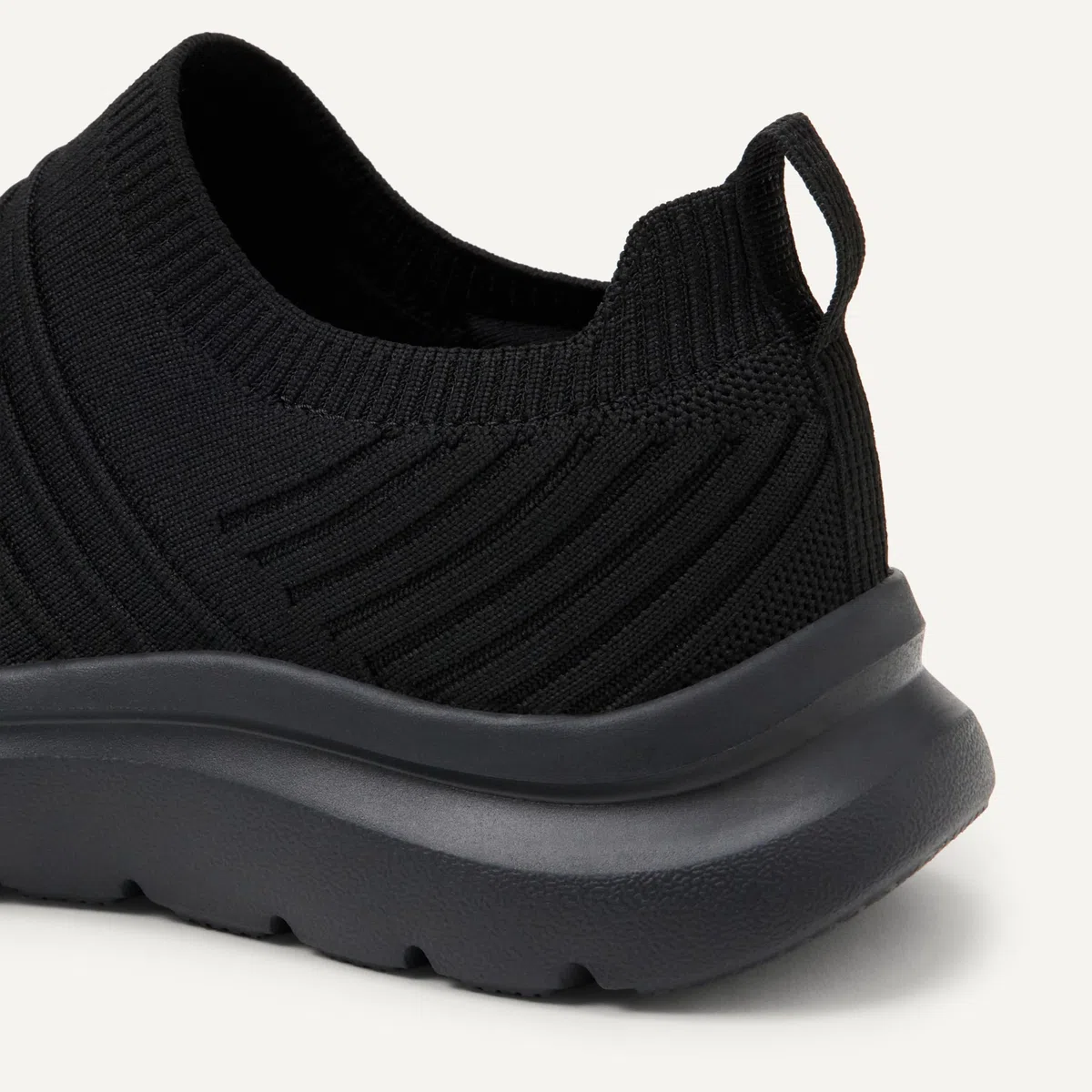 Amazon Essentials Scarpe da Passeggio Leggere e Slip-on Donna