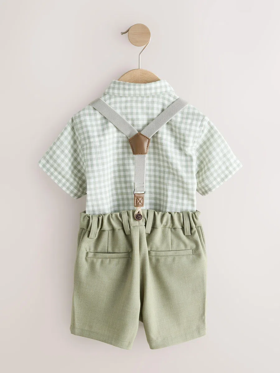 NEXT Ragazzo Completo con camicia, shorts, bretelle e farfallino