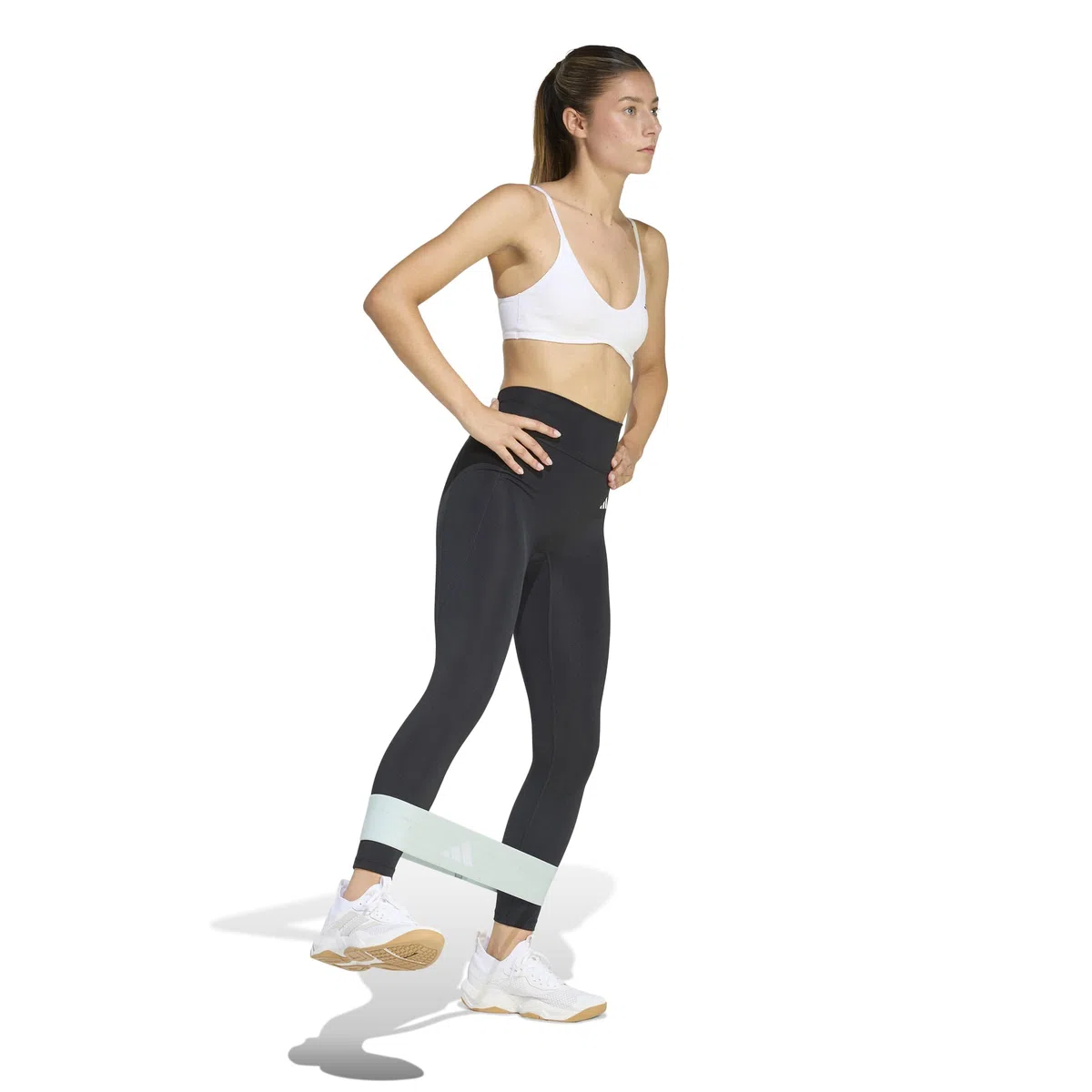 adidas Women Reggiseno da Allenamento Optime Essentials Light Support