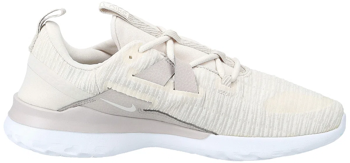 Nike Wmns Renew Arena Scarpe da Atletica Leggera Donna